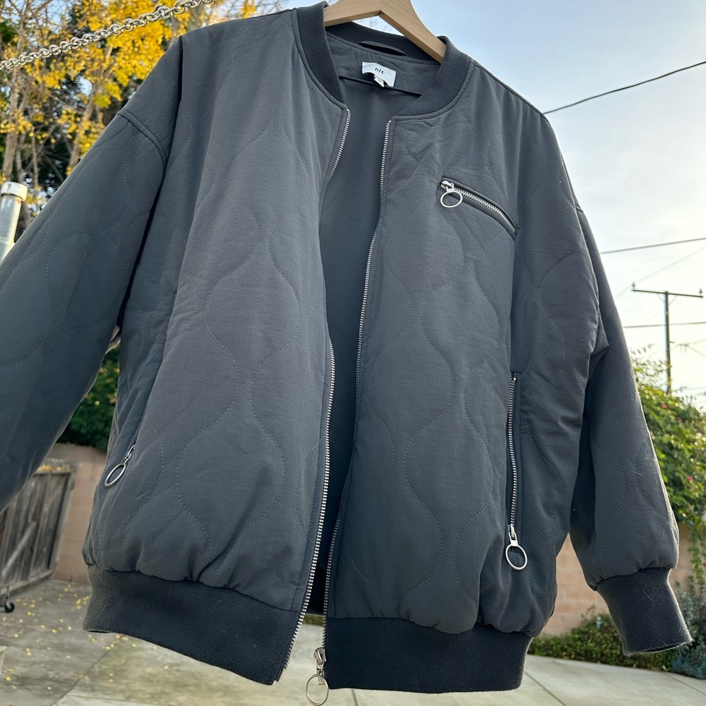 no less than la bomber jacket - size medium